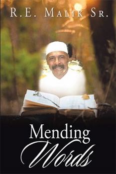 Paperback Mending Words Book