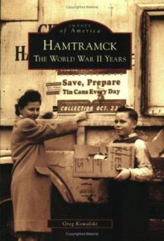 Paperback Hamtramck: The World War II Years Book