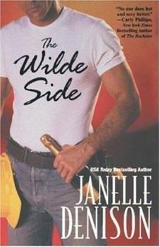 Paperback The Wilde Side Book