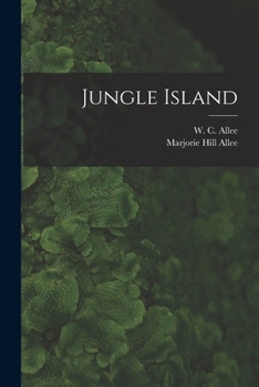 Paperback Jungle Island Book