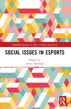 Paperback Social Issues in Esports Book