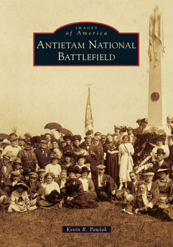 Paperback Antietam National Battlefield Book