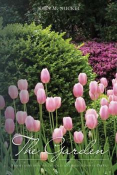 Paperback The Garden Book