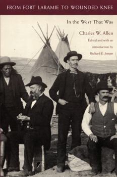 Paperback From Fort Laramie to Wounded Knee Book