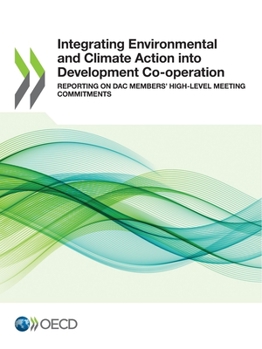 Paperback Integrating Environmental and Climate Action into Development Co-operation Book
