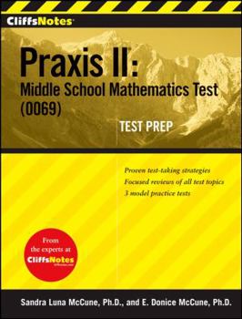 Paperback Cliffsnotes Praxis II: Middle School Mathematics Test (0069) Test Prep Book