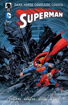 Paperback The Dark Horse Comics/DC: Superman Book
