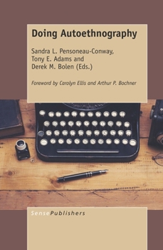 Paperback Doing Autoethnography Book