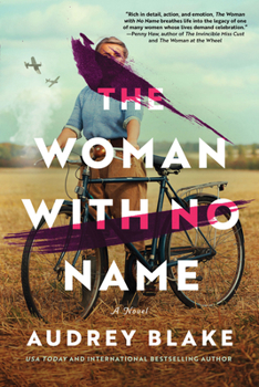 Paperback The Woman with No Name Book