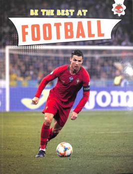 Paperback BE THE BEST AT FOOTBALL Book