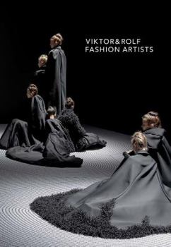 Paperback Viktor & Rolf: Fashion Artists Book