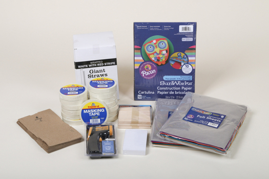 Paperback Feel the Heat: Classpack Book