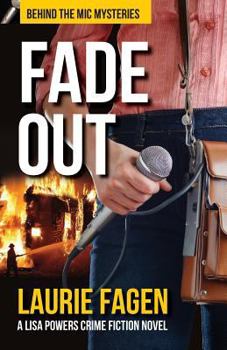 Paperback Fade Out: A Lisa Powers Crime Fiction Novel Book