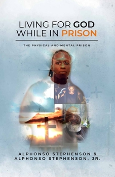 Paperback Living for God While in Prison Book