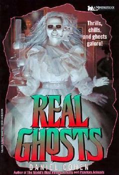 Paperback Real Ghosts: Real Ghosts Book