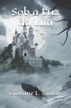 Paperback Sob a Luz da Lua [Portuguese] Book