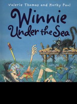 Paperback Winnie Under the Sea Book