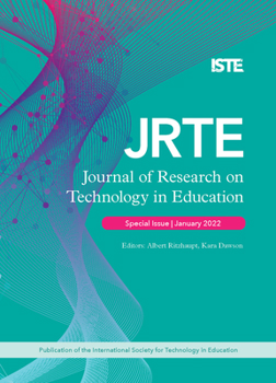 Paperback Journal of Research on Technology in Education: Engaging Learners in Emergency Transition to Online Learning During Covid-19 Book