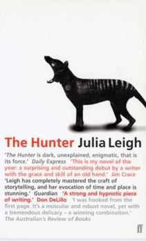 Paperback The Hunter Book