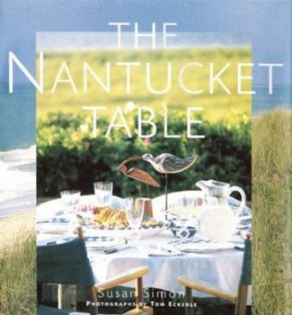 Paperback The Nantucket Table Book