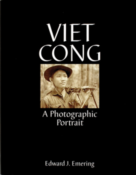 Hardcover Viet Cong: A Photographic Portrait Book