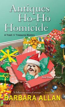 Mass Market Paperback Antiques Ho-Ho-Homicides: A Trash 'n' Treasures Christmas Collection Book