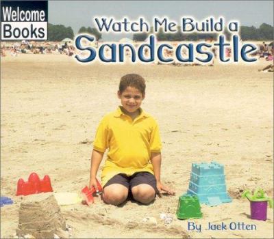 Paperback Watch Me Build a Sandcastle Book