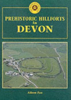 Paperback Prehistoric Hillforts in Devon Book