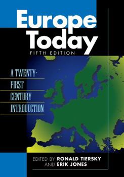 Paperback Europe Today: A Twenty-first Century Introduction Book