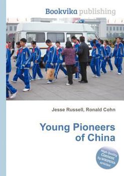 Paperback Young Pioneers of China Book