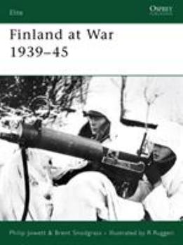 Paperback Finland at War 1939-45 Book