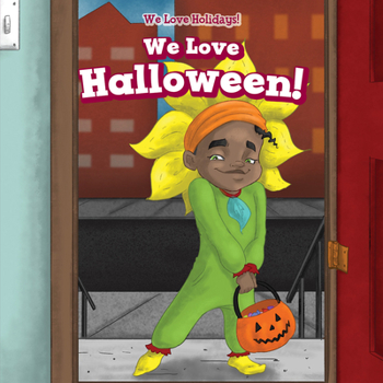 Paperback We Love Halloween! Book