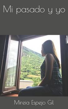 Paperback Mi pasado y yo [Spanish] Book
