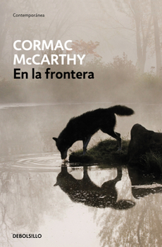 Paperback En La Frontera / The Crossing [Spanish] Book