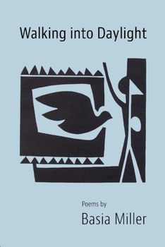 Paperback Walking into Daylight Book