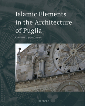 Paperback Islamic Elements in the Architecture of Puglia Book