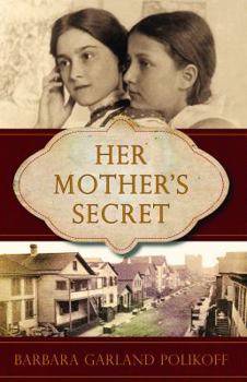 Paperback Her Mother's Secret Book