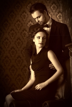 Paperback Retraining the Duchess: A Novella Book