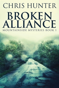 Paperback Broken Alliance [Large Print] Book