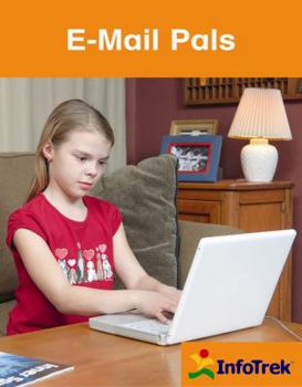 Paperback Infotrek SS 3: Email Pals Book