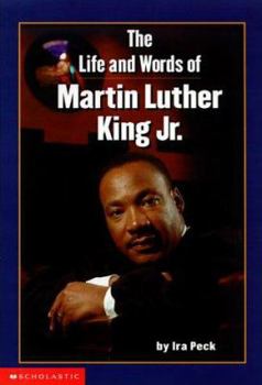 Paperback The Life and Words of Martin Luther King Jr. Book
