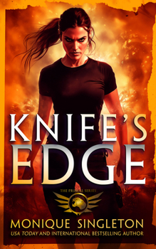 Paperback Knife's Edge: A Dark Urban Fantasy Book