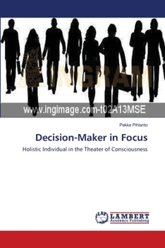 Paperback Decision-Maker in Focus Book
