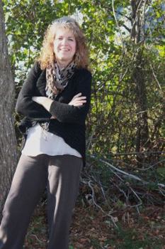 Paperback MY VALUE MY WORTH: FINDING MYSELF ON THE WAY TO WEIGHT LOSS Book