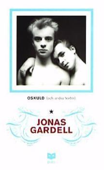 Hardcover Oskuld: Och andra texter Book