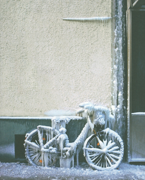 Paperback Olafur Eliasson: Inner City Out Book