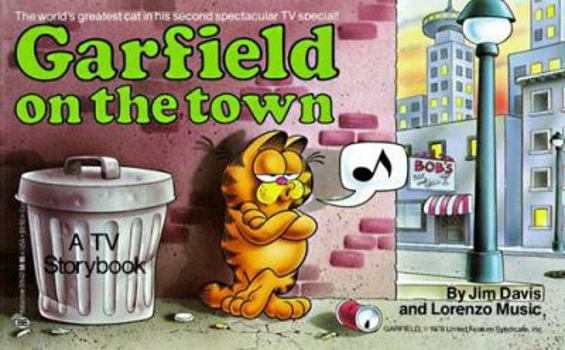 Paperback Garfield on the Town Book