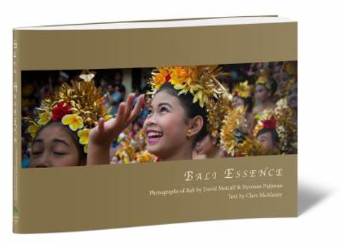 Paperback Bali Essence Book