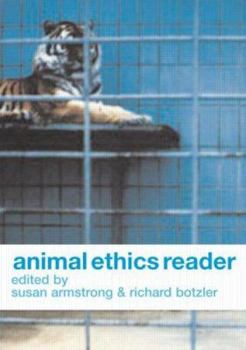 Paperback Animal Ethics Reader Book