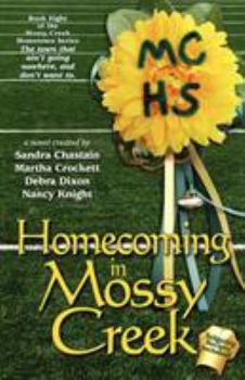 Paperback Homecoming in Mossy Creek Book